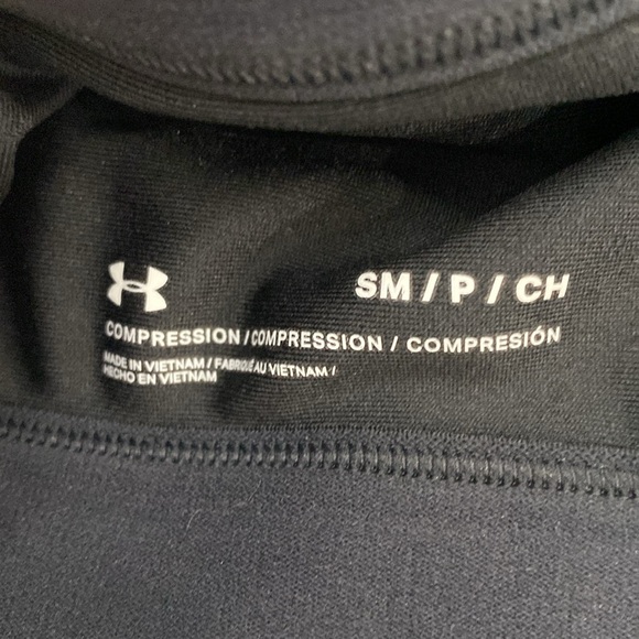 Under Armour Small Cross back Compression Sports Bra Black - Picture 3 of 4